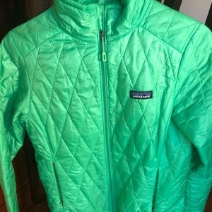 Patagonia Small Lightweight Primaloft Jacket